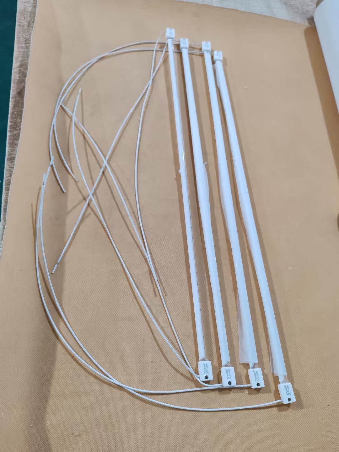 Componenti di sostituzione per lampade alogenide 220V 2000W