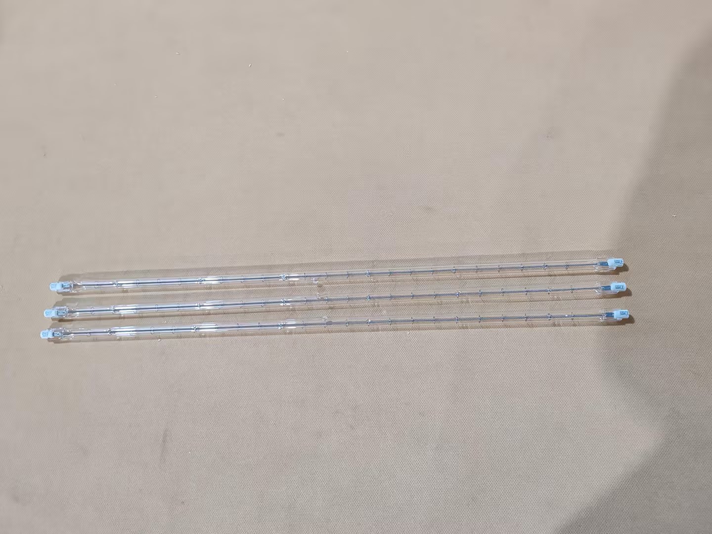 IR quartz halogen lamp